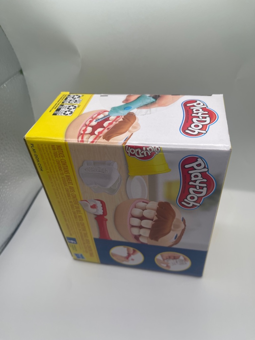 Play-Doh Mini Doctor Drill n Fill - Picture 9 of 11